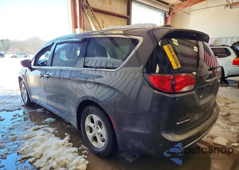 2018 Chrysler Pacifica Hybrid Touring Plus z USA, uszkodzony, nr VIN 2C4RC1H78JR164514